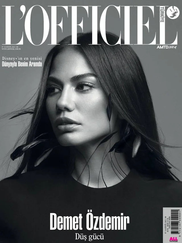 Cover of L'Officiel Turkey magazine, September 2022 issue, luxury fashion feature
