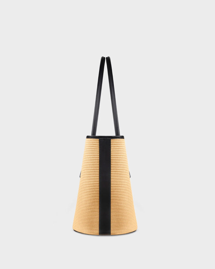 EVERYWHERE IN NATURAL RAFFIA AND BLACK LEATHER