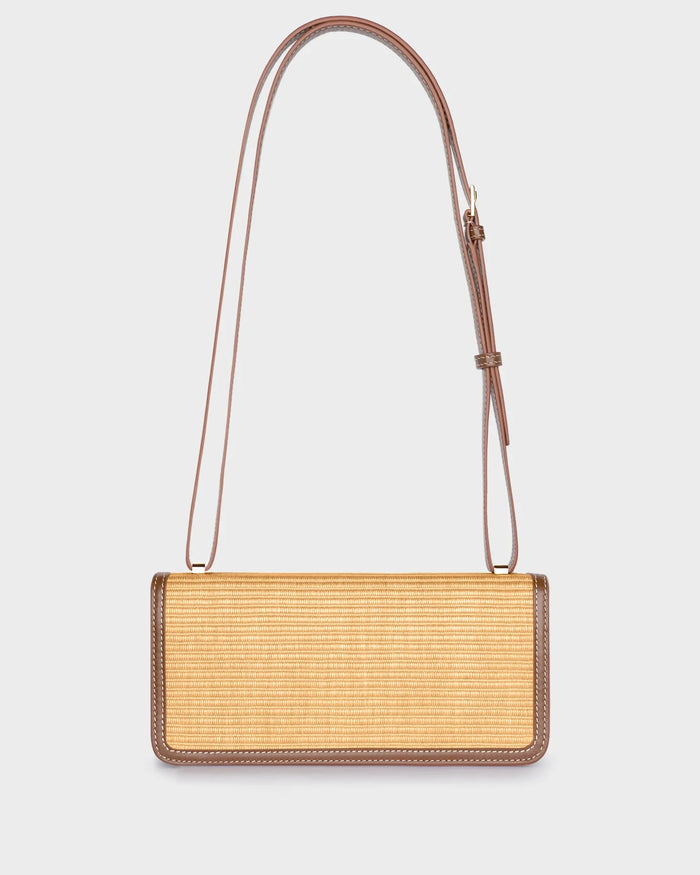 HYDRA IN NATURAL RAFFIA AND CARAMEL LEATHER