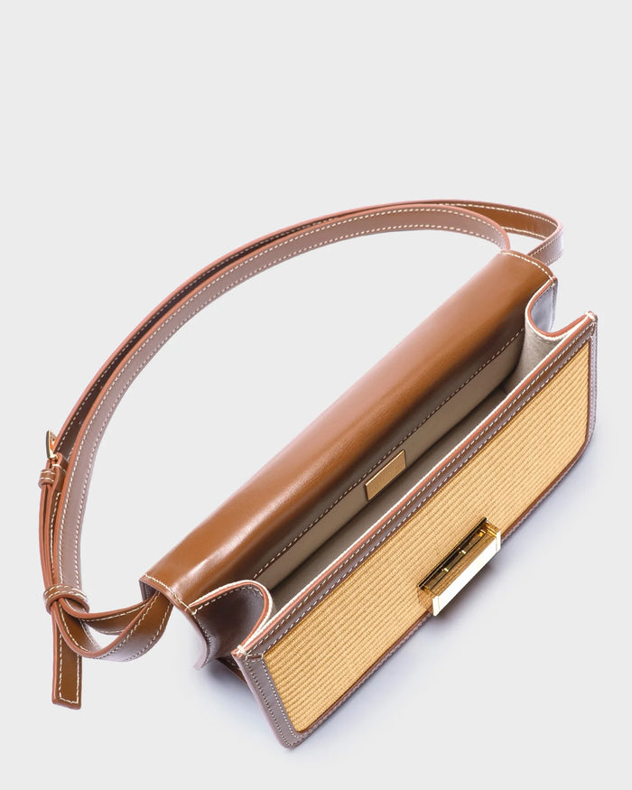 HYDRA IN NATURAL RAFFIA AND CARAMEL LEATHER