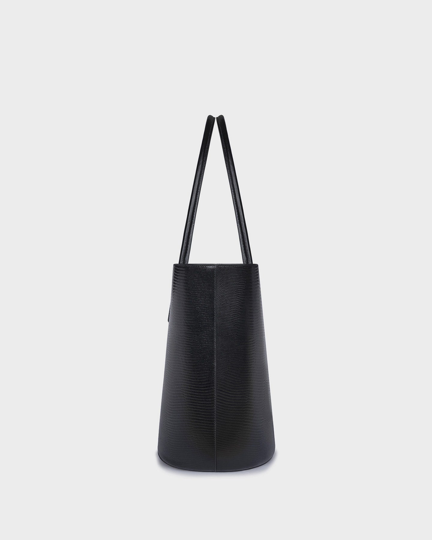 Everywhere In Black Lizard-effect side view