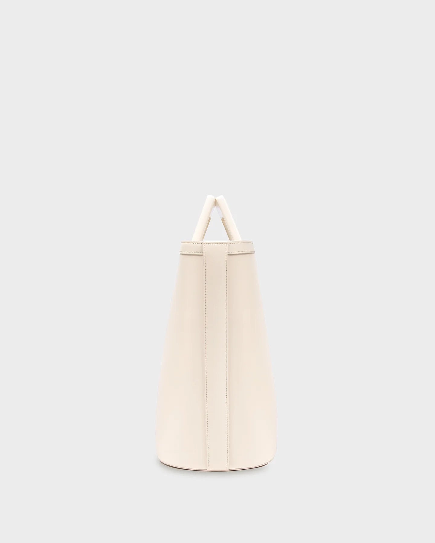 Riviera In Cream Leather side view